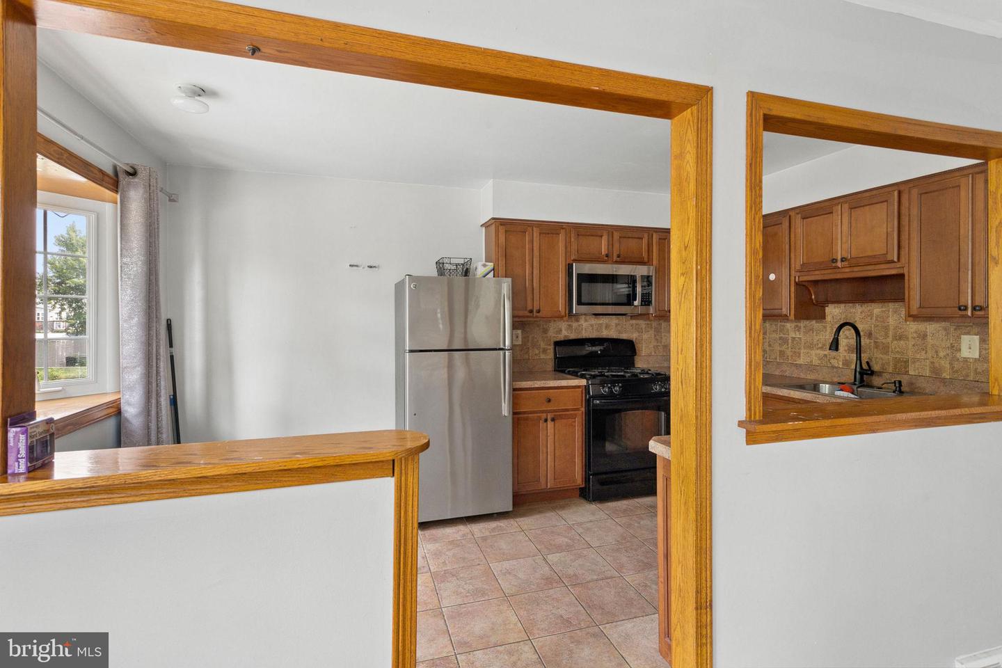 12214 Medford Rd Property Photo 7
