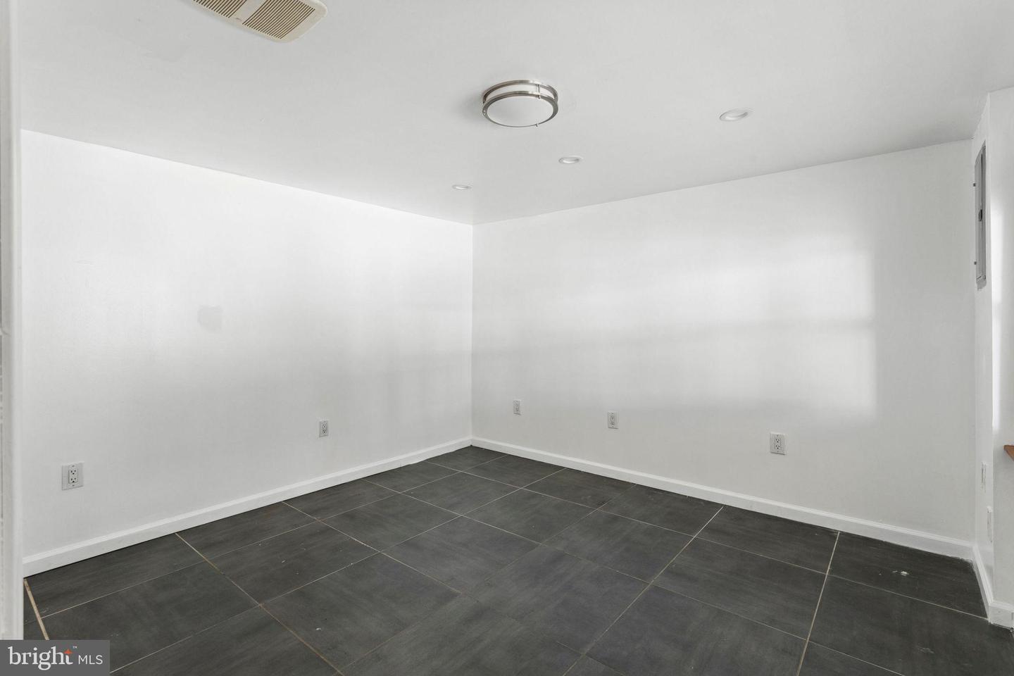 12214 Medford Rd Property Photo 27