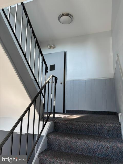 44203-00 Delaire Landing Rd #203 Property Photo 5
