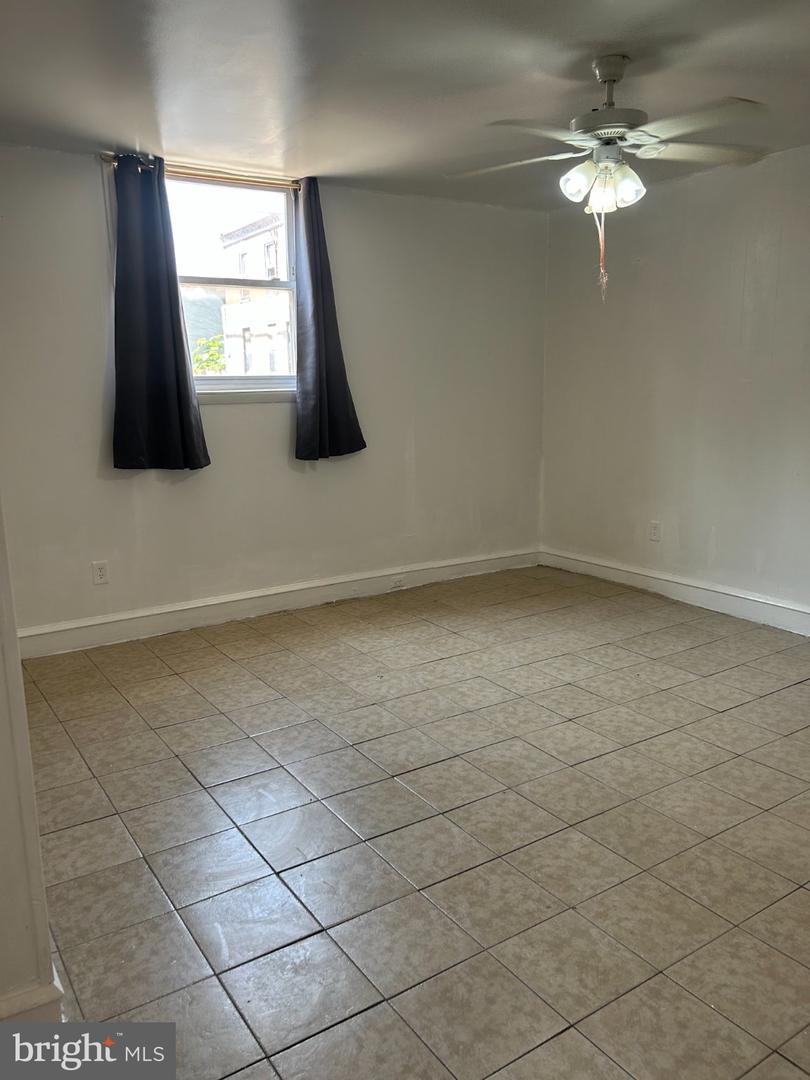 1515 Dickinson St S #1 Property Photo 8