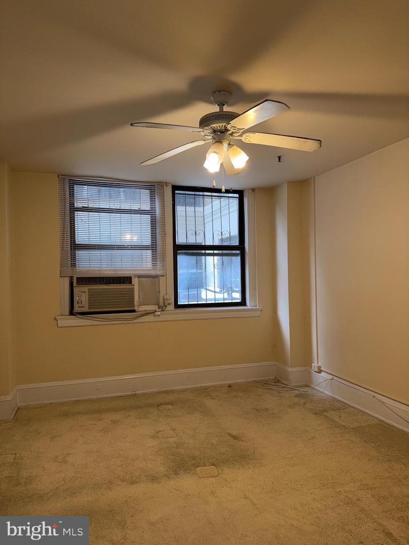 1324 Locust St #206 Property Photo 14