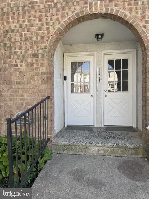 11717 Telfair Rd Property Photo 2