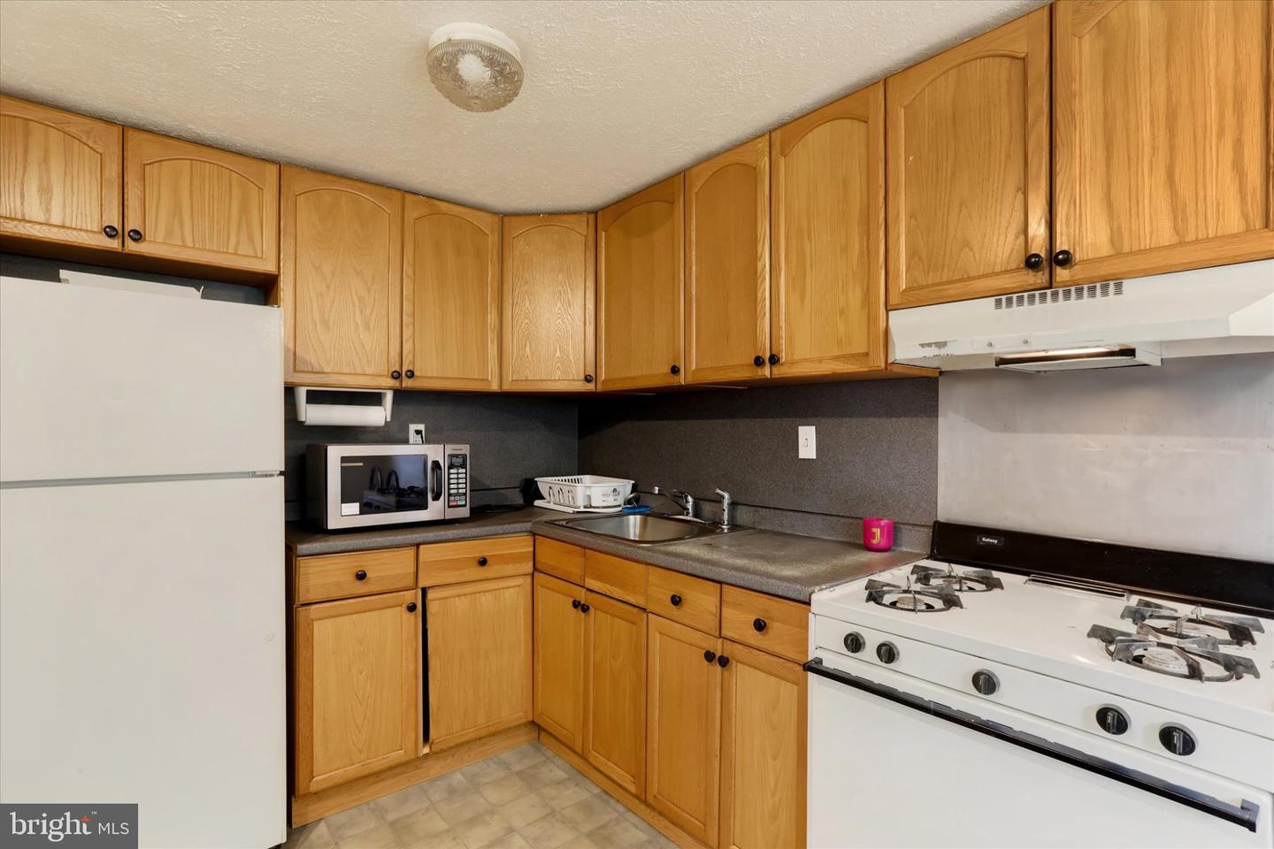 11717 Telfair Rd Property Photo 27