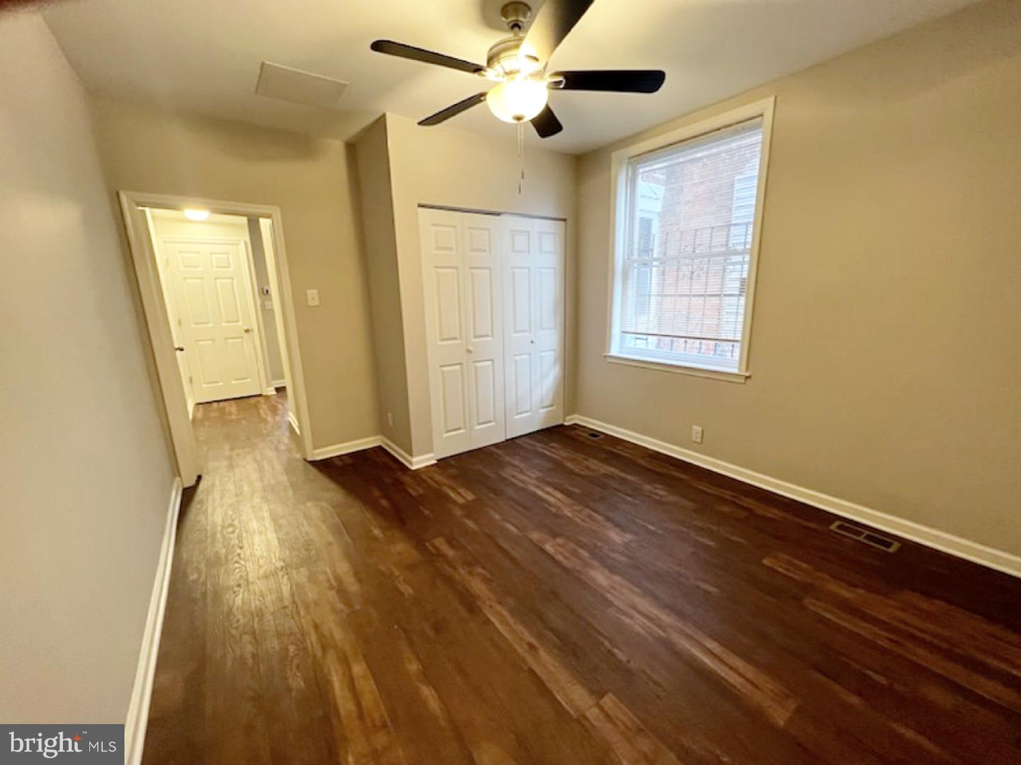 5815 Catharine St #apt A Property Photo 4