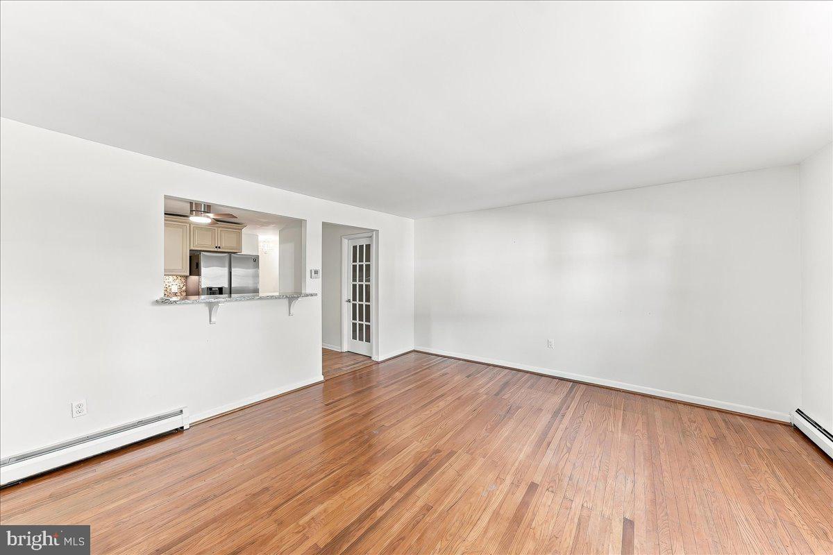 6931 Oakley St Property Photo 13