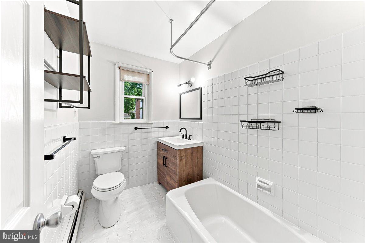 6931 Oakley St Property Photo 19