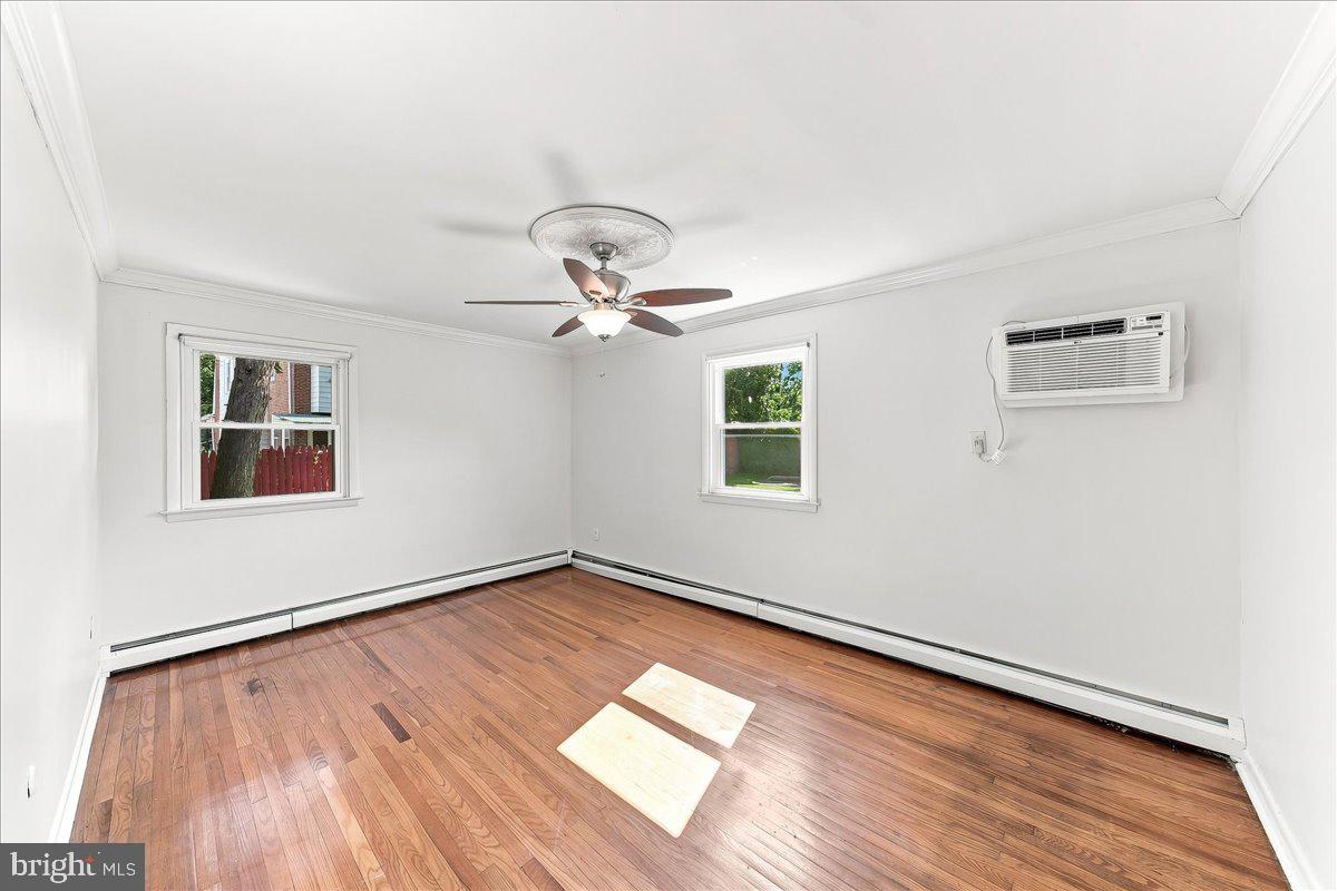 6931 Oakley St Property Photo 24