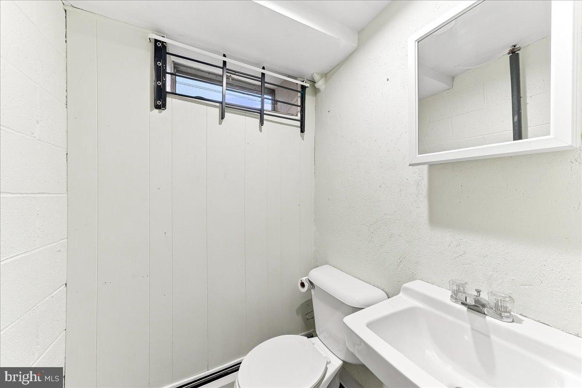6931 Oakley St Property Photo 27