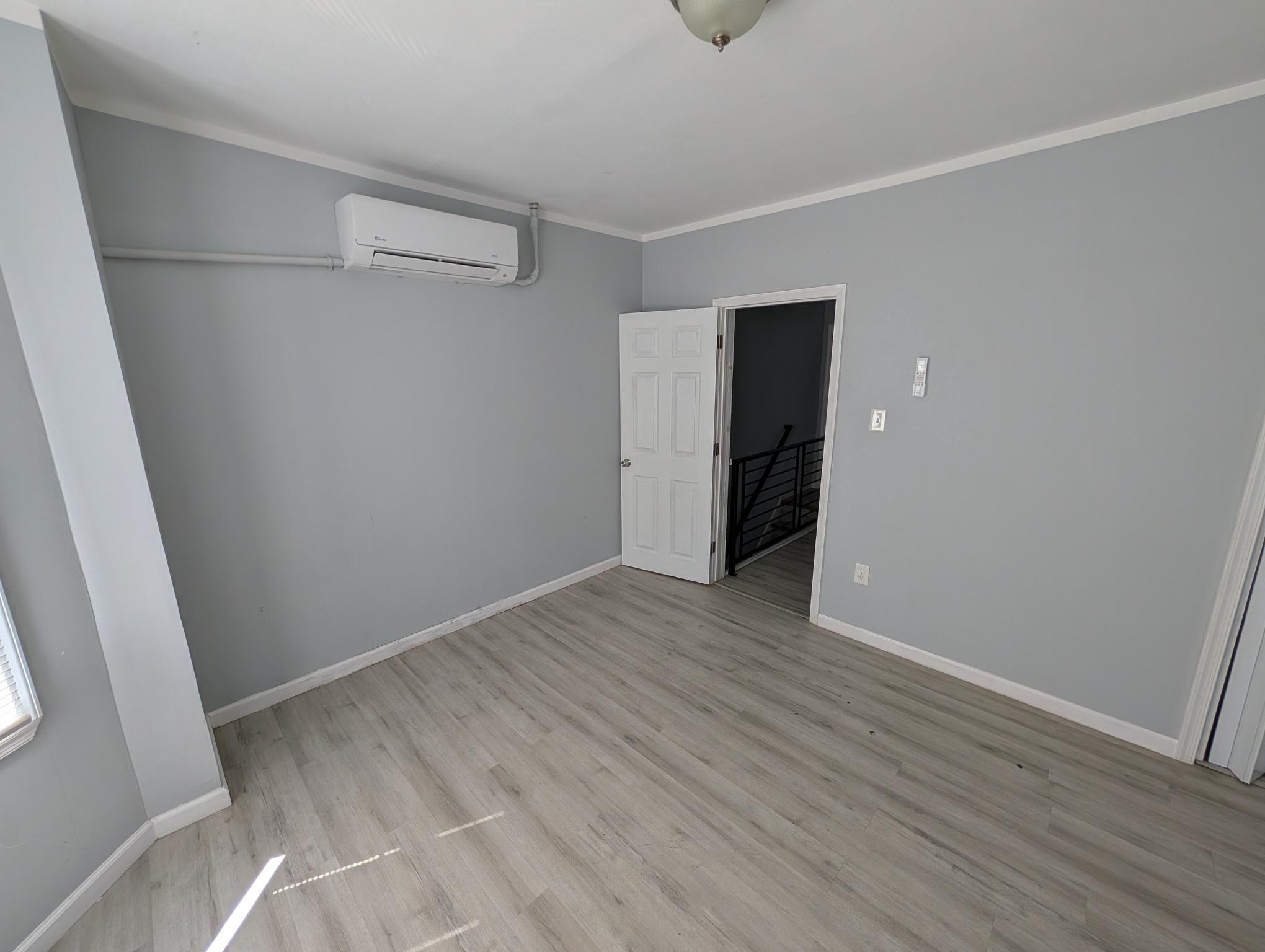 3052 N Lee St Property Photo 11