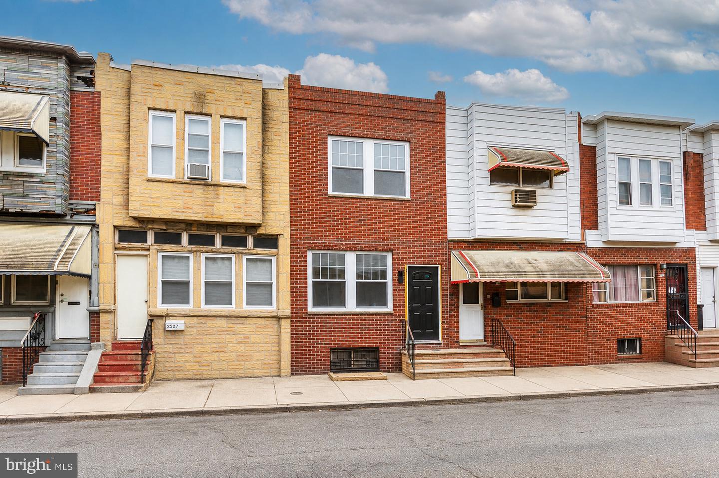 2229 S Bucknell St Property Photo 1
