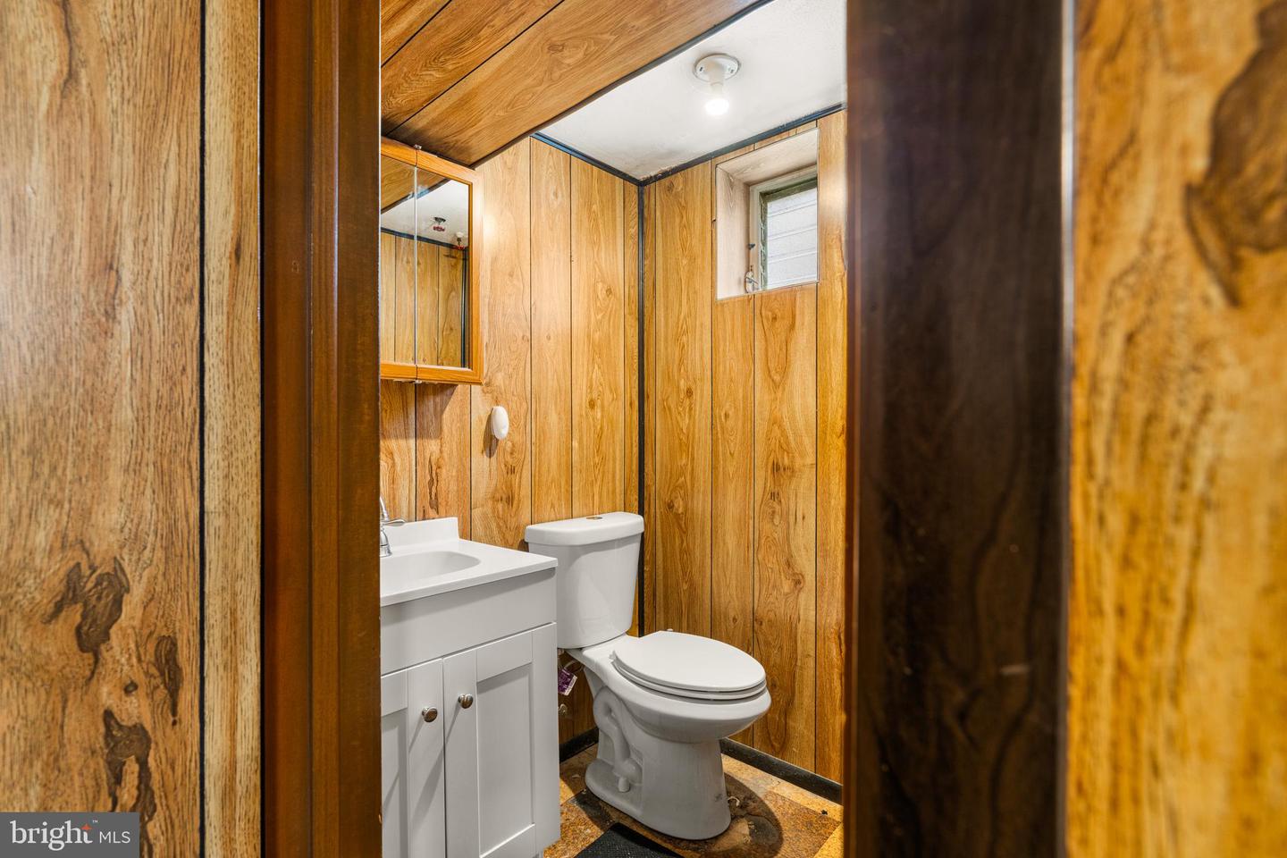 7831 Brier St Property Photo 24