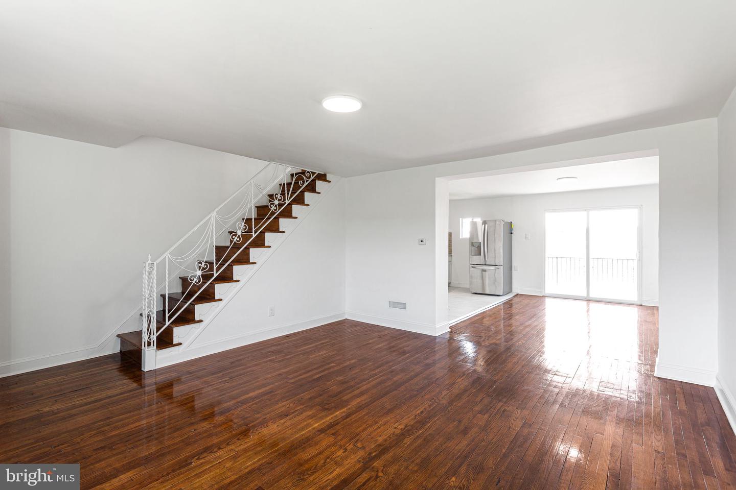 7545 Overbrook Ave Property Photo 2