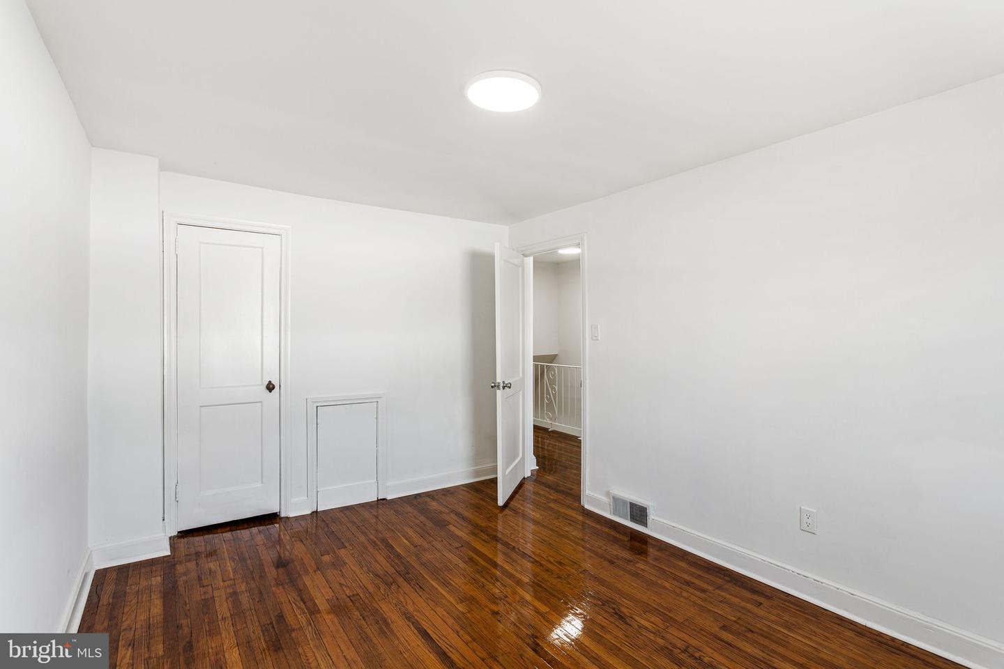 7545 Overbrook Ave Property Photo 15