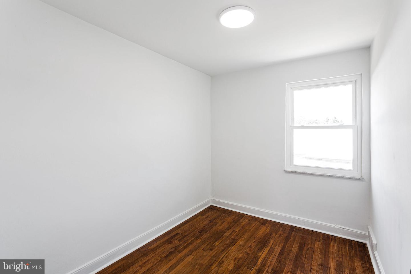 7545 Overbrook Ave Property Photo 19