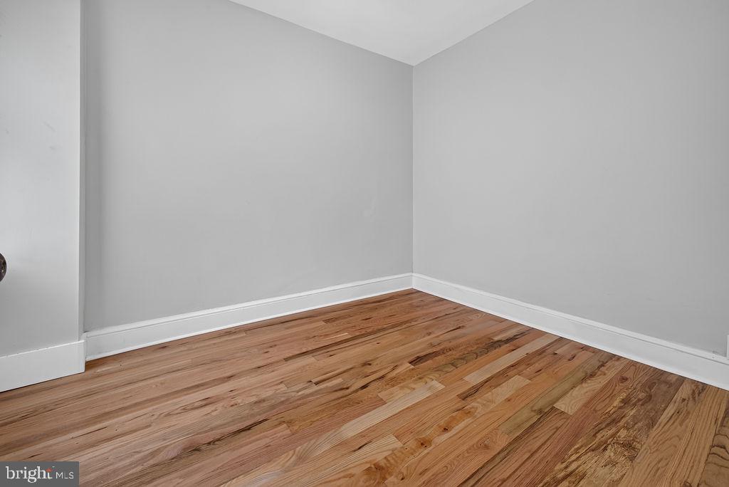 5032 Ludlow St Property Photo 12