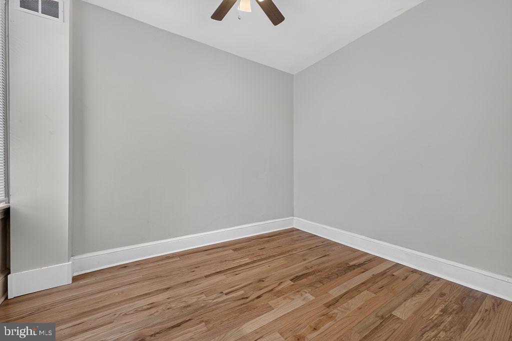 5032 Ludlow St Property Photo 15