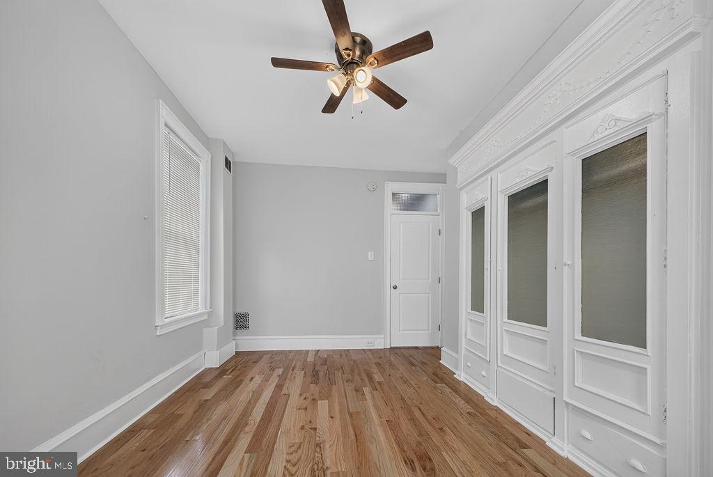 5032 Ludlow St Property Photo 30