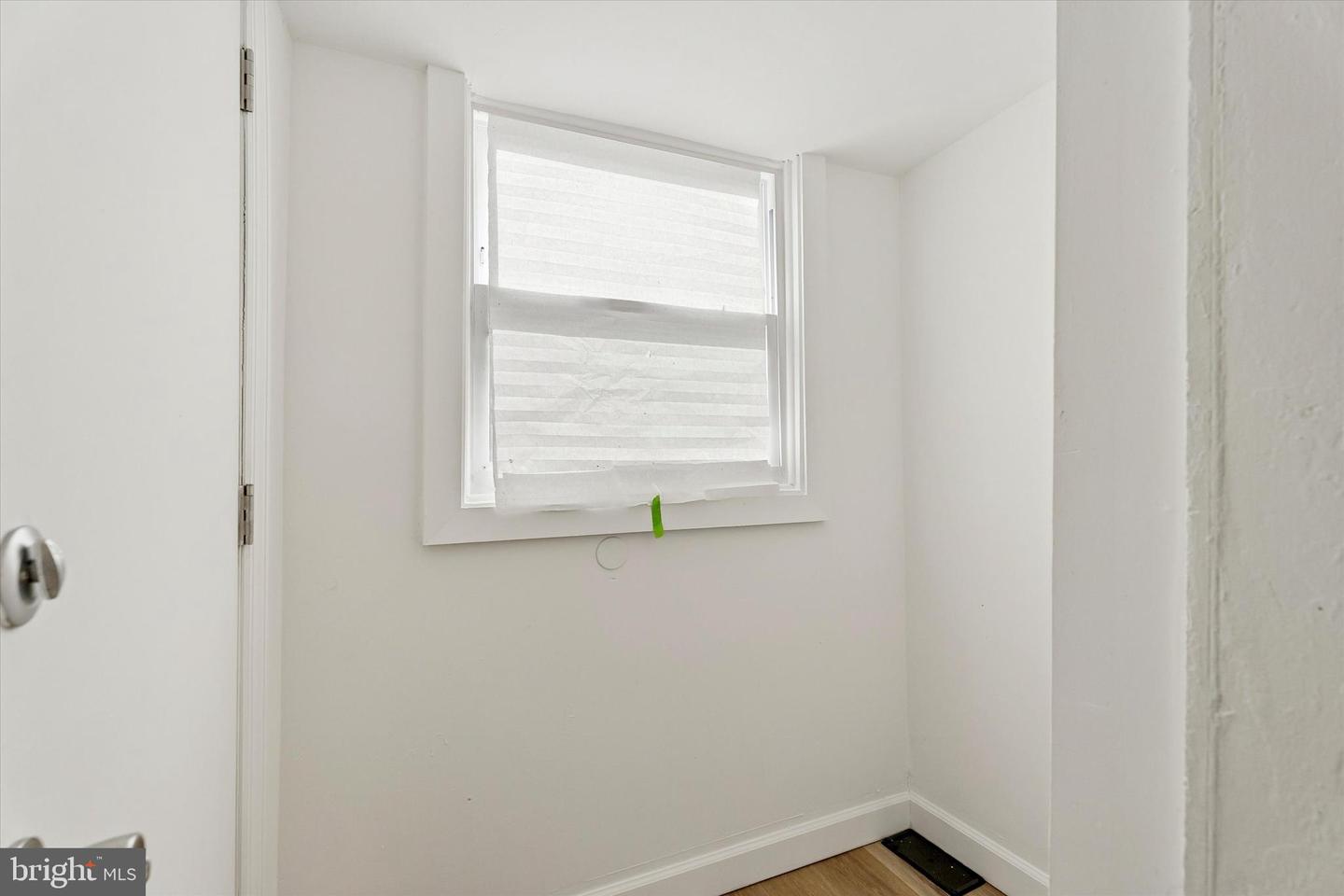 1214 E Stafford St Property Photo 7