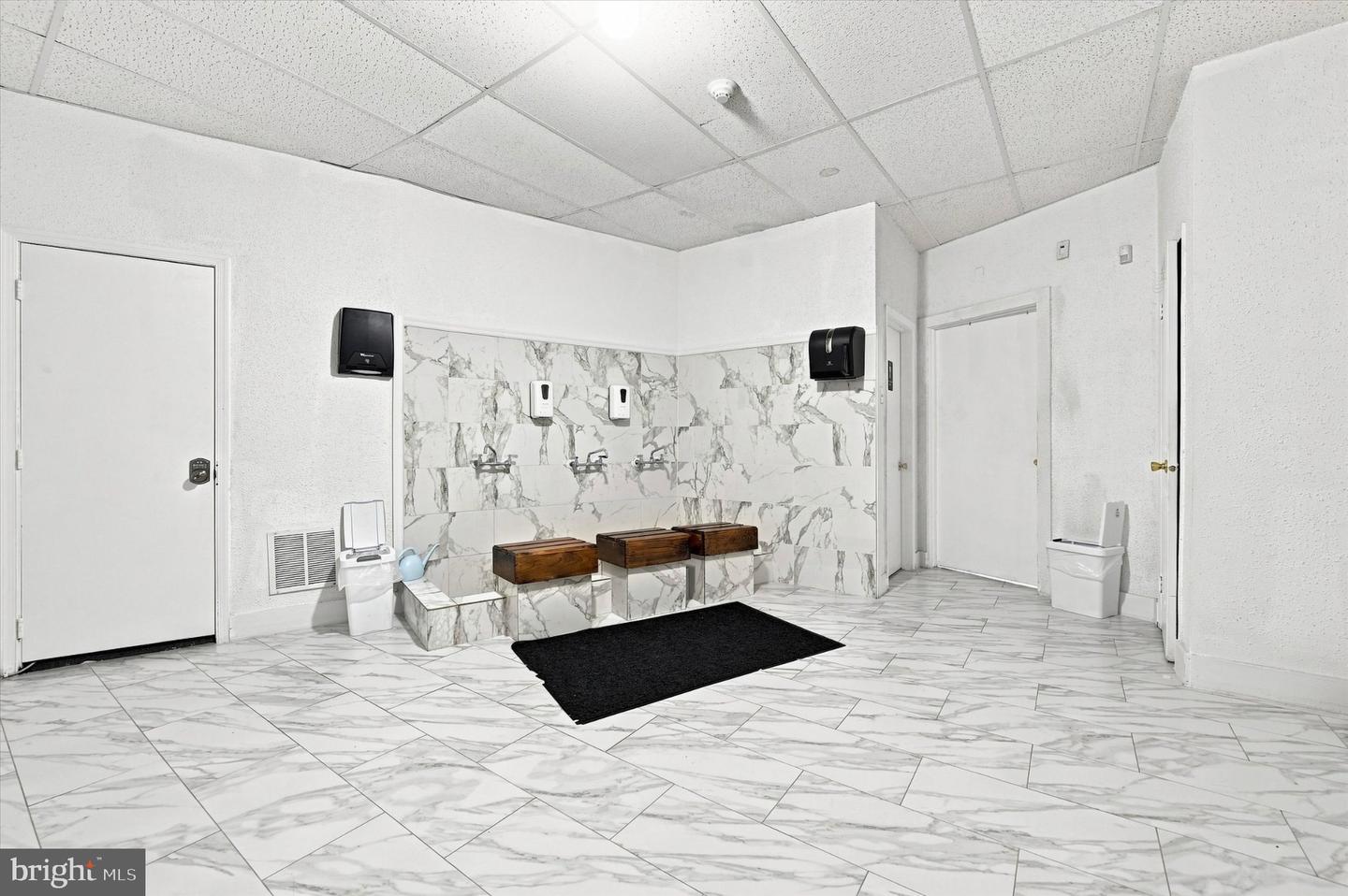 6440-42 Rising Sun Ave Property Photo 23