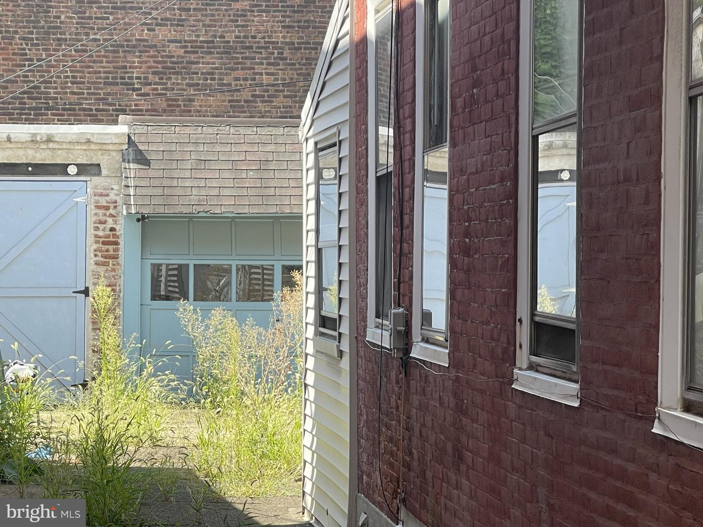 1526 Harrison St Property Photo 14