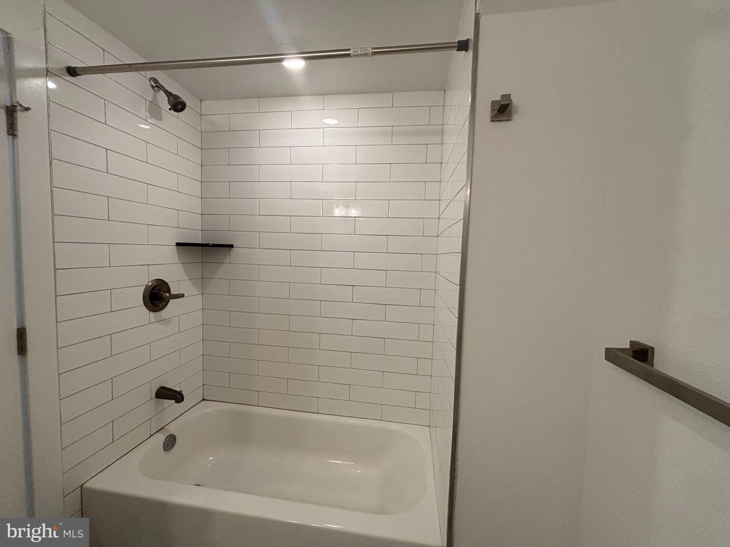 240 E Girard Ave #8 Property Photo 7