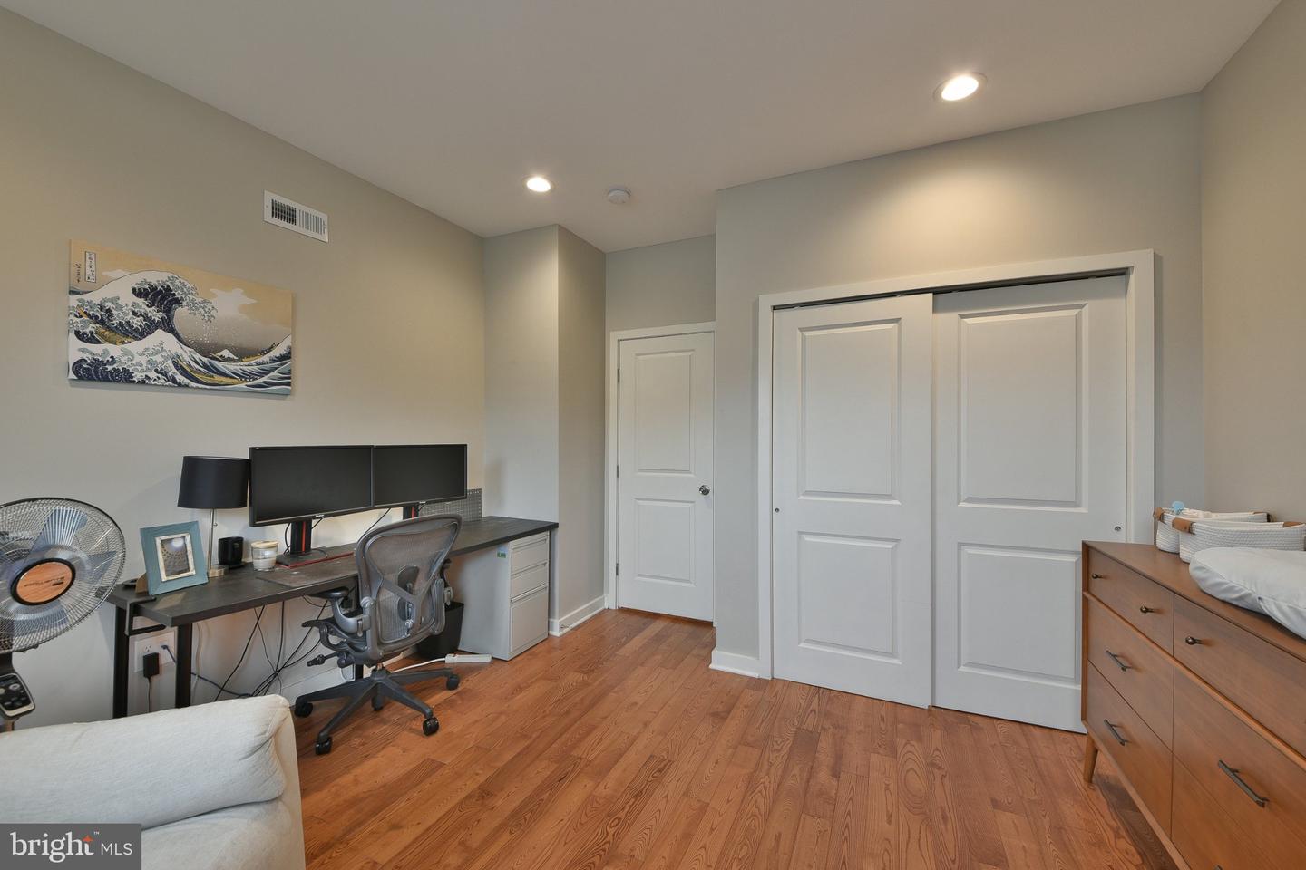 1417 S Chadwick St Property Photo 18