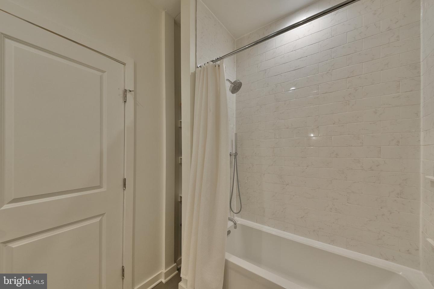 1417 S Chadwick St Property Photo 20