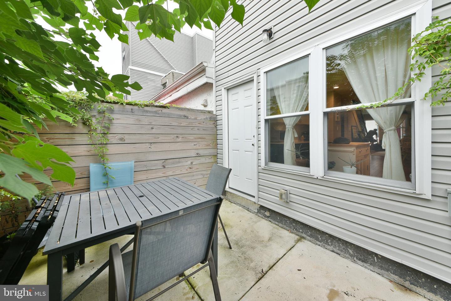 1417 S Chadwick St Property Photo 23