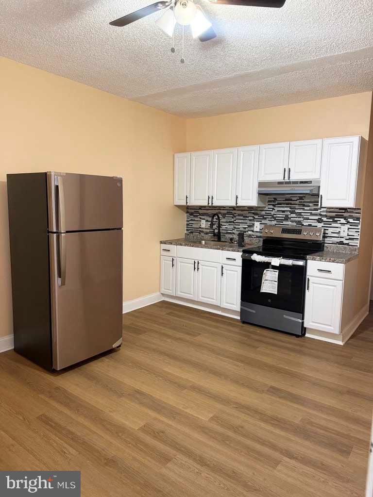 4966 W Thompson St Property Photo 5