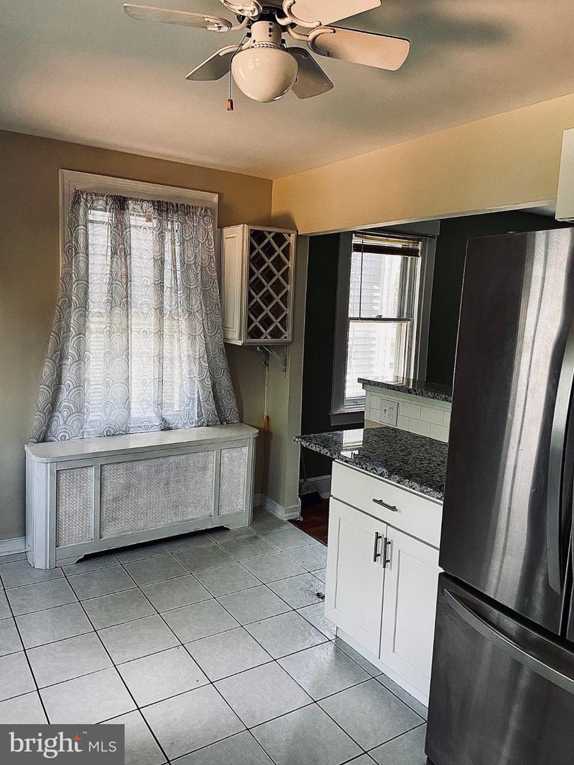 4617 Silverwood St Property Photo 11