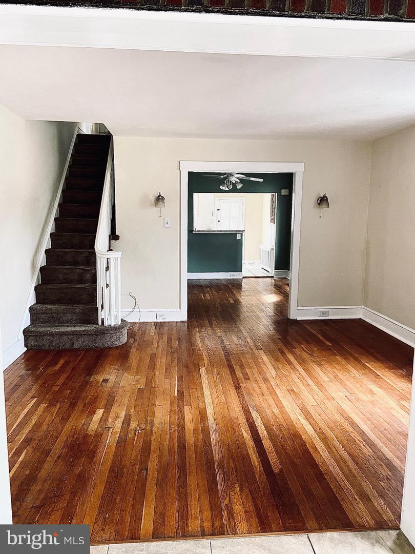 4617 Silverwood St Property Photo 12
