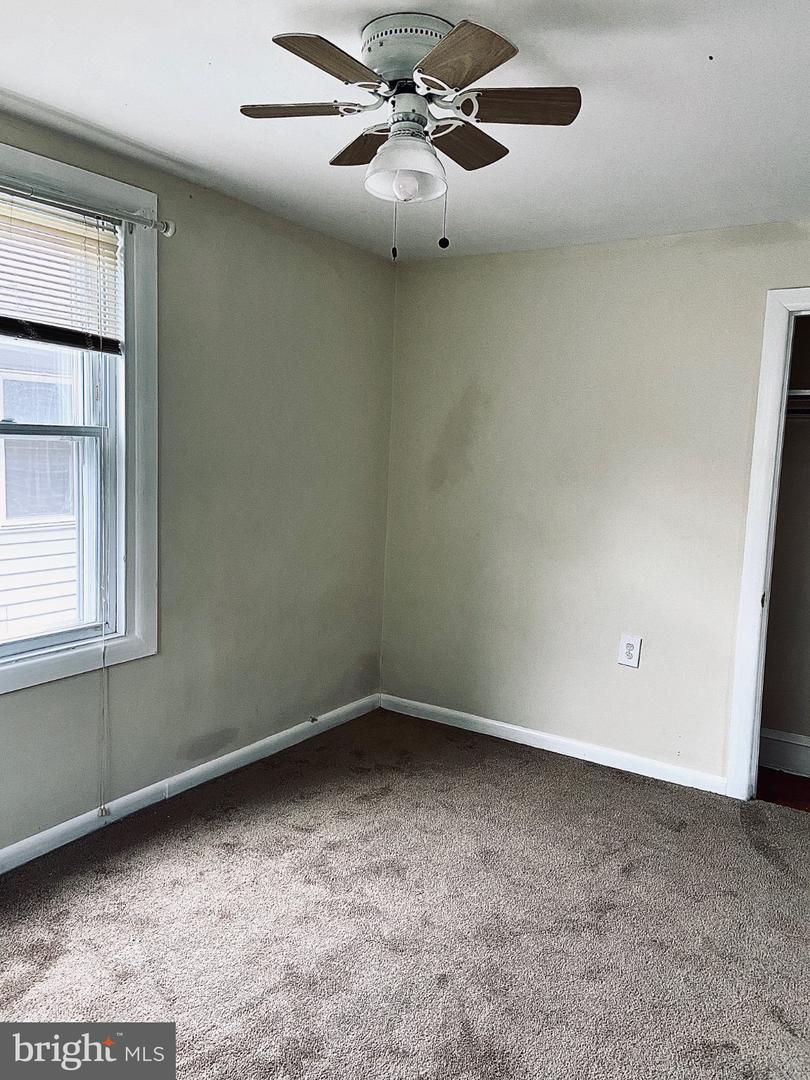 4617 Silverwood St Property Photo 24
