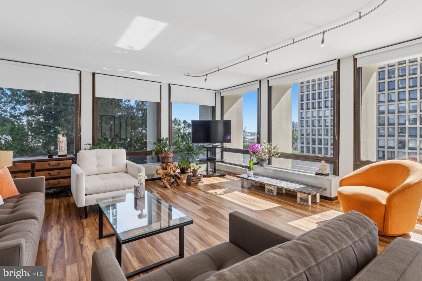 200 Locust St #5g&h Property Photo 15