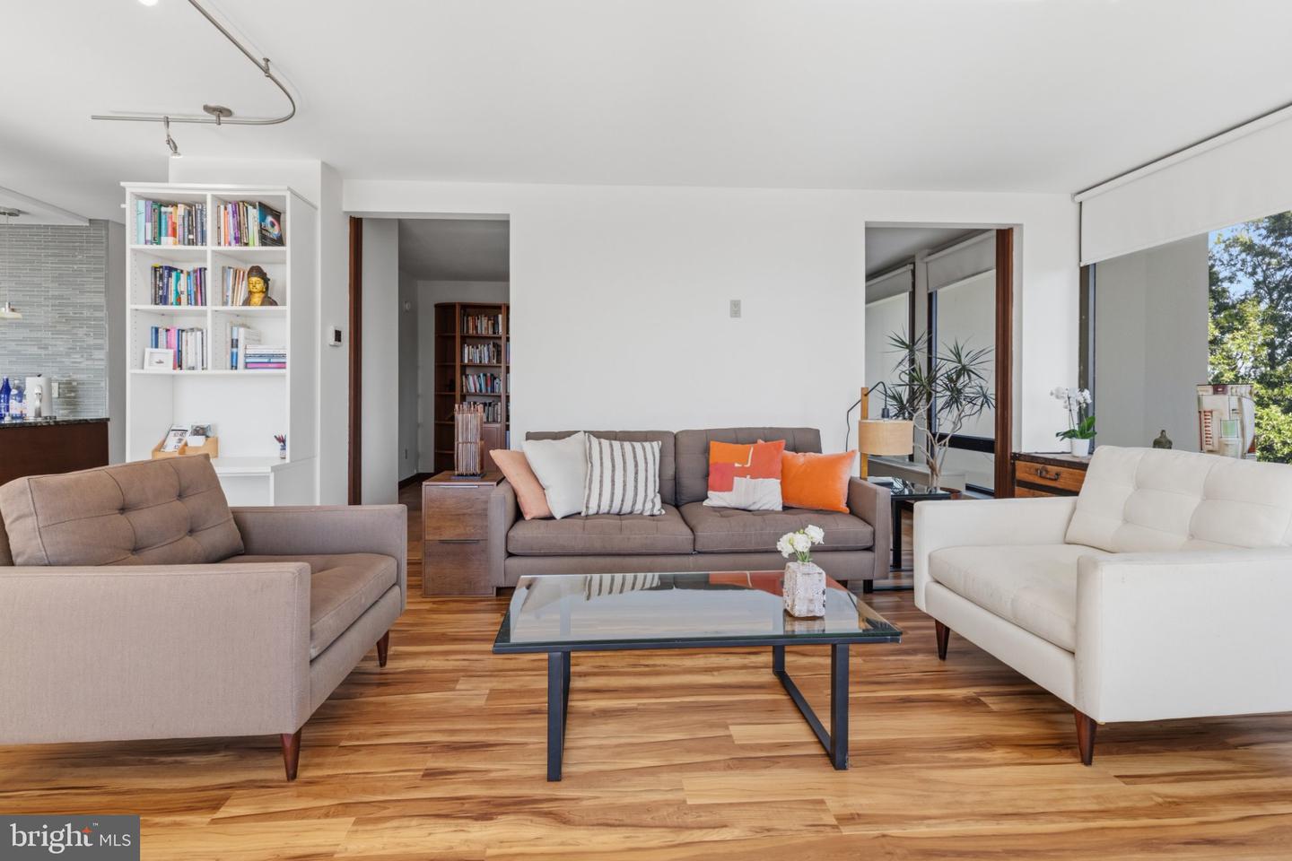 200 Locust St #5g&h Property Photo 25