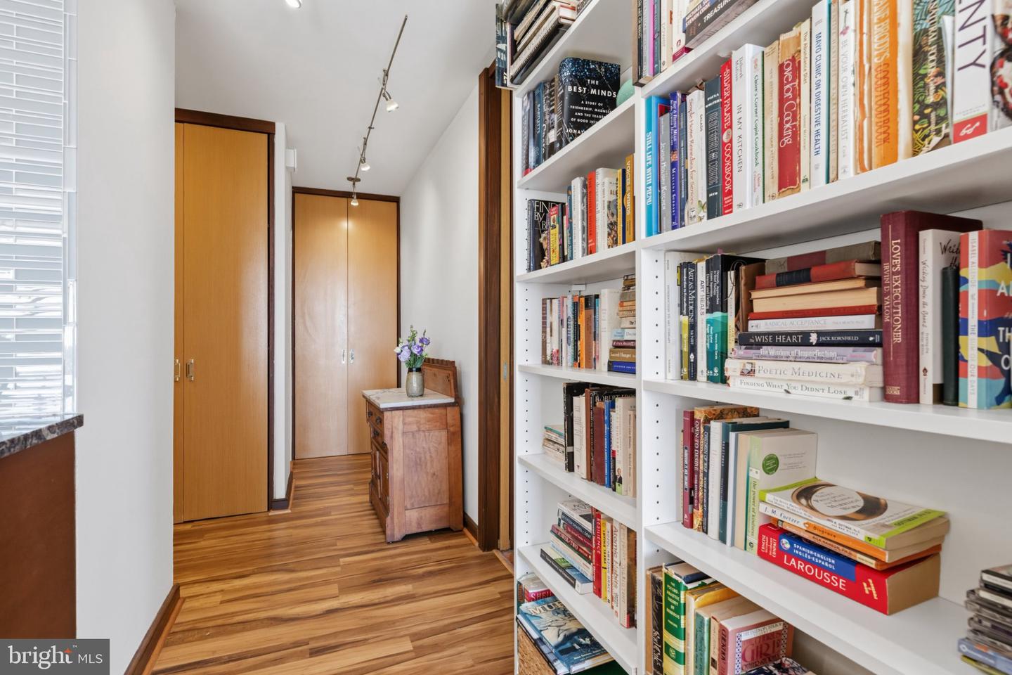 200 Locust St #5g&h Property Photo 26
