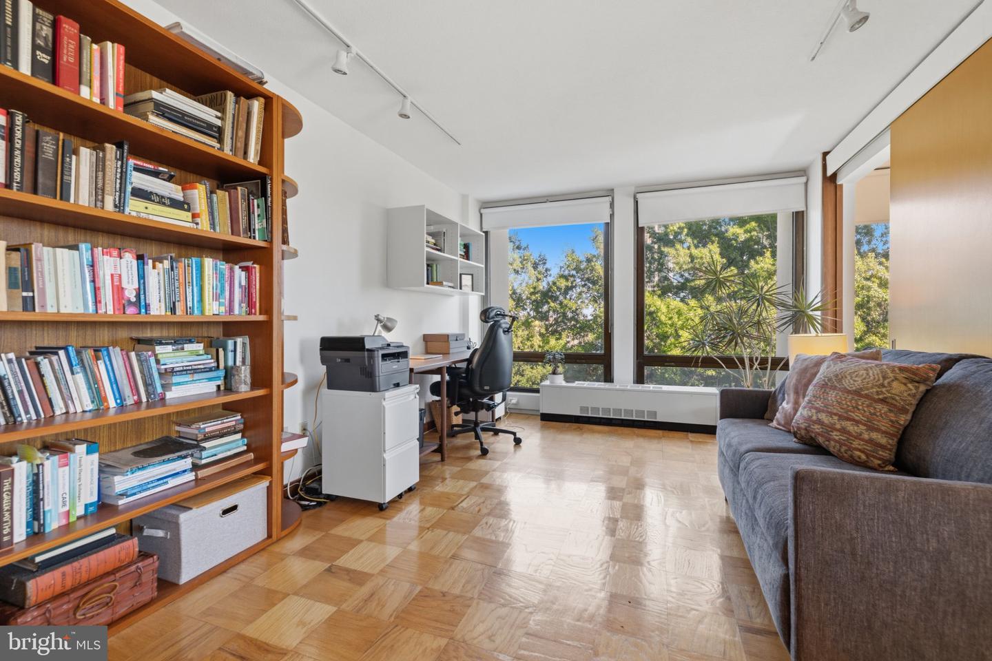 200 Locust St #5g&h Property Photo 28