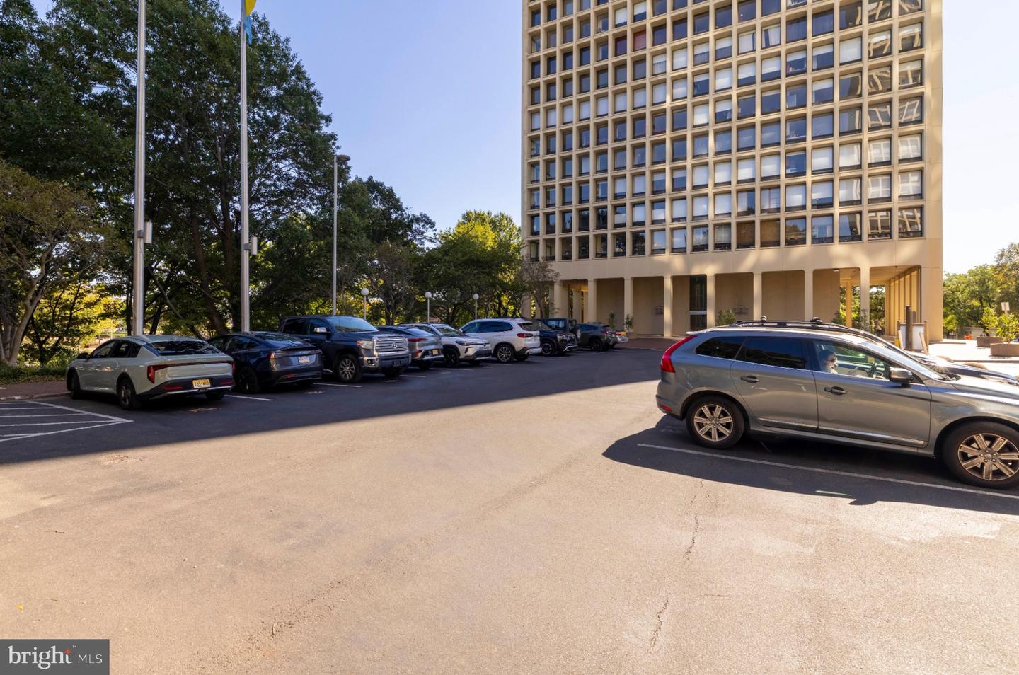 200 Locust St #5g&h Property Photo 42