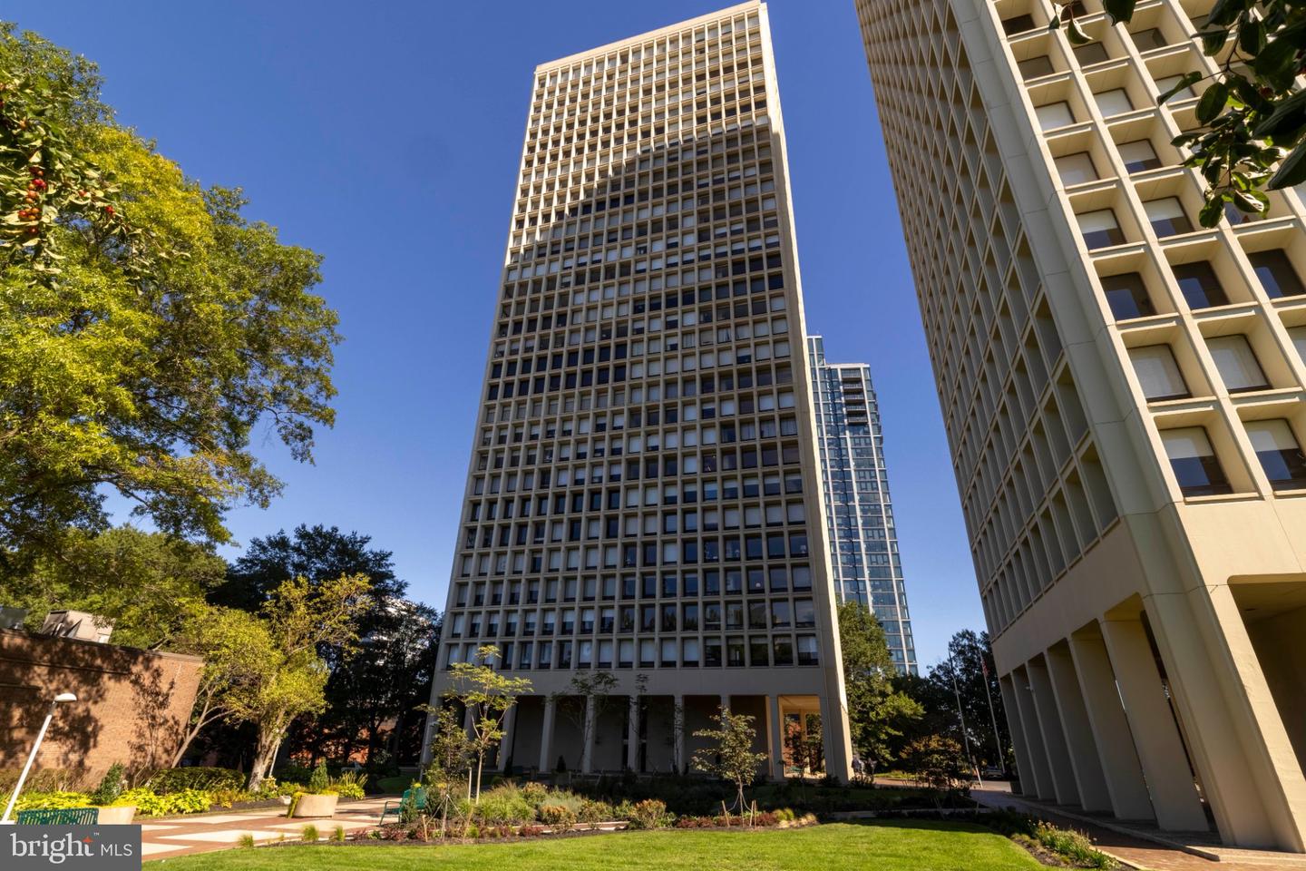 200 Locust St #5g&h Property Photo 53