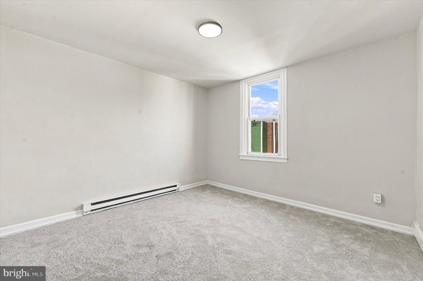 6511 Linmore Ave Property Photo 13