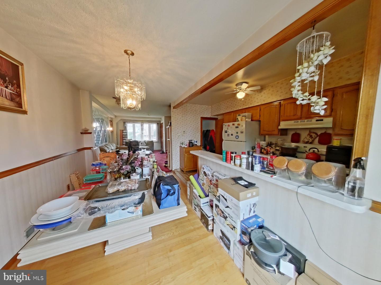 7411 Elmwood Ave Property Photo 12