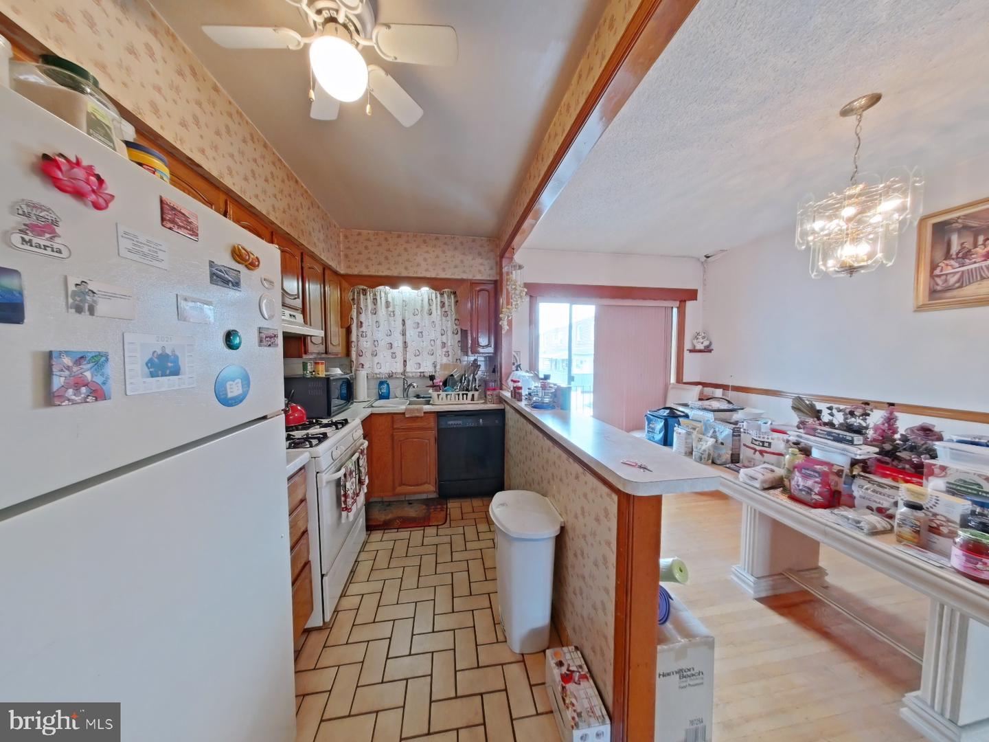 7411 Elmwood Ave Property Photo 15