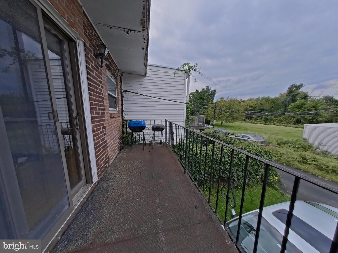 7411 Elmwood Ave Property Photo 16