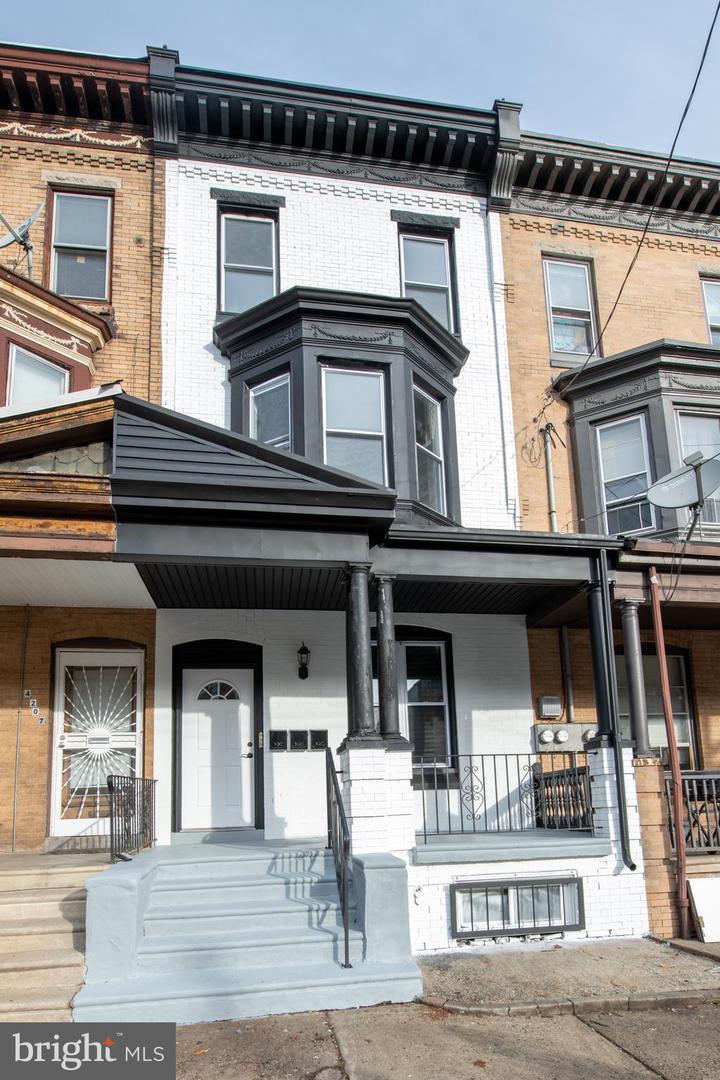 4205 W Girard Ave Property Photo 32