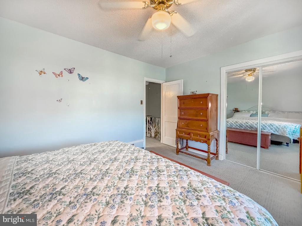 3527 Lansing St Property Photo 16