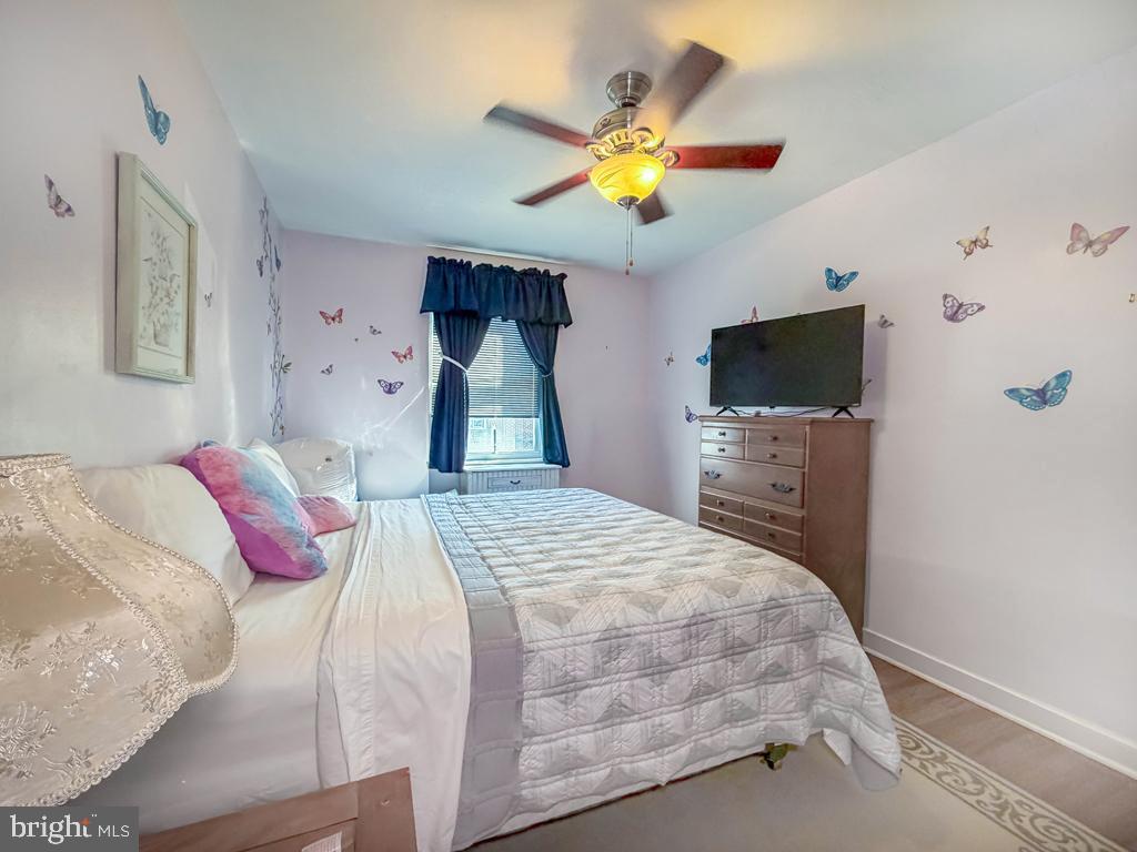 3527 Lansing St Property Photo 19