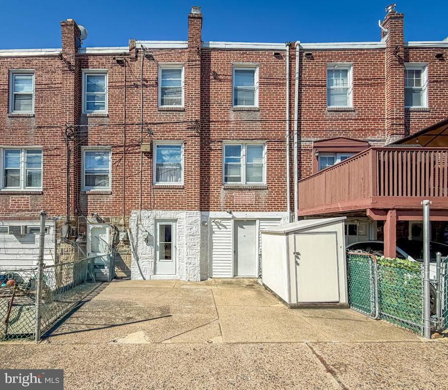 3527 Lansing St Property Photo 31