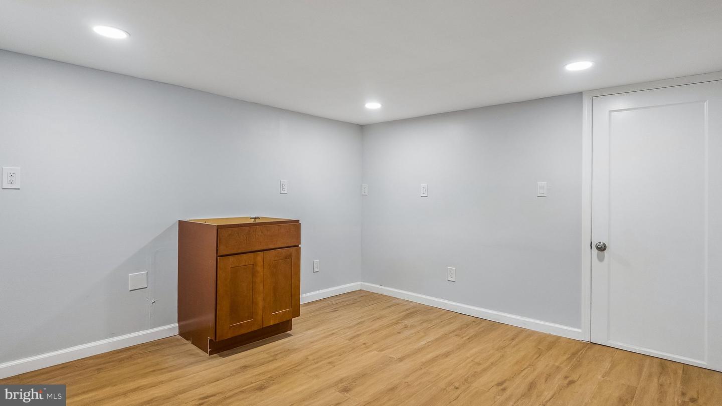 6145 Wheeler St Property Photo 15