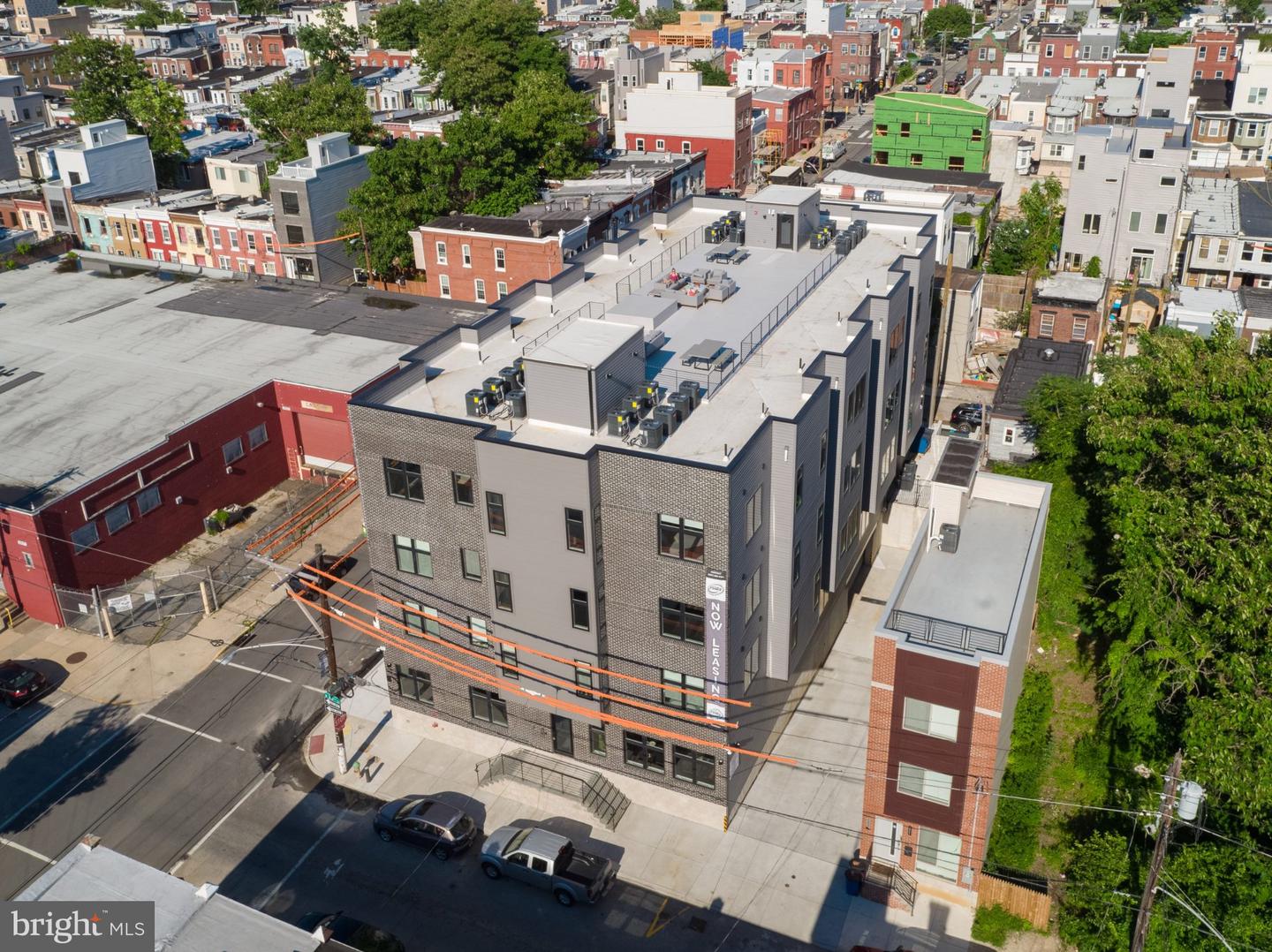 2940 W Thompson St #unit 308 Property Photo 2