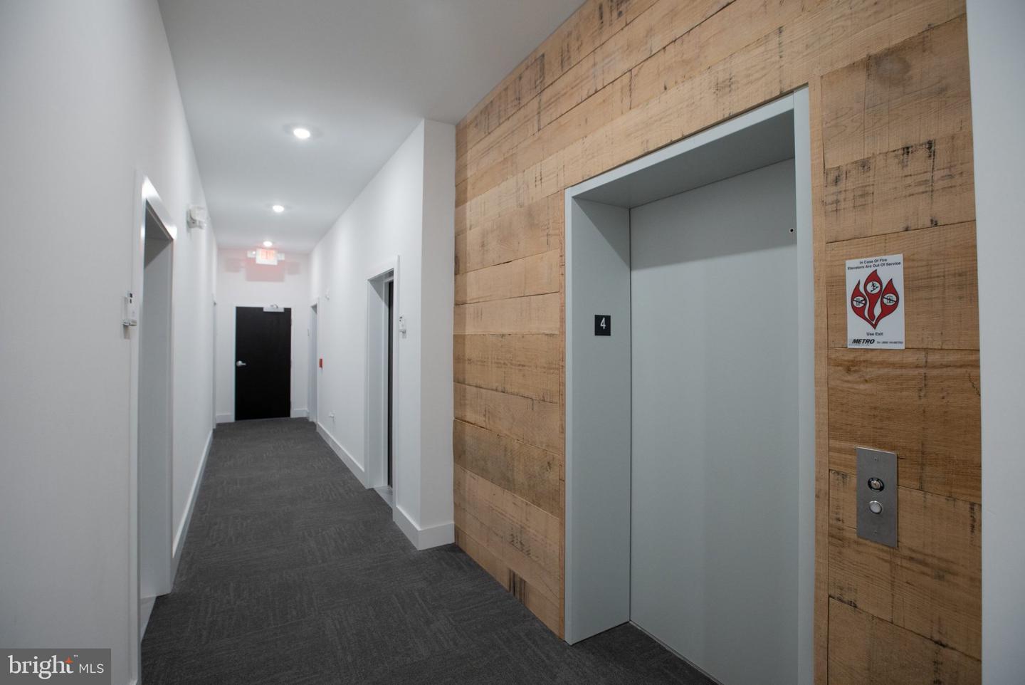 2940 W Thompson St #unit 308 Property Photo 6