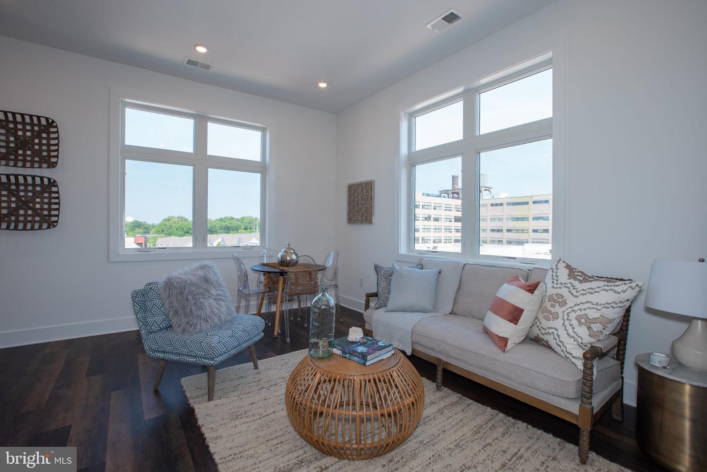 2940 W Thompson St #unit 308 Property Photo 21